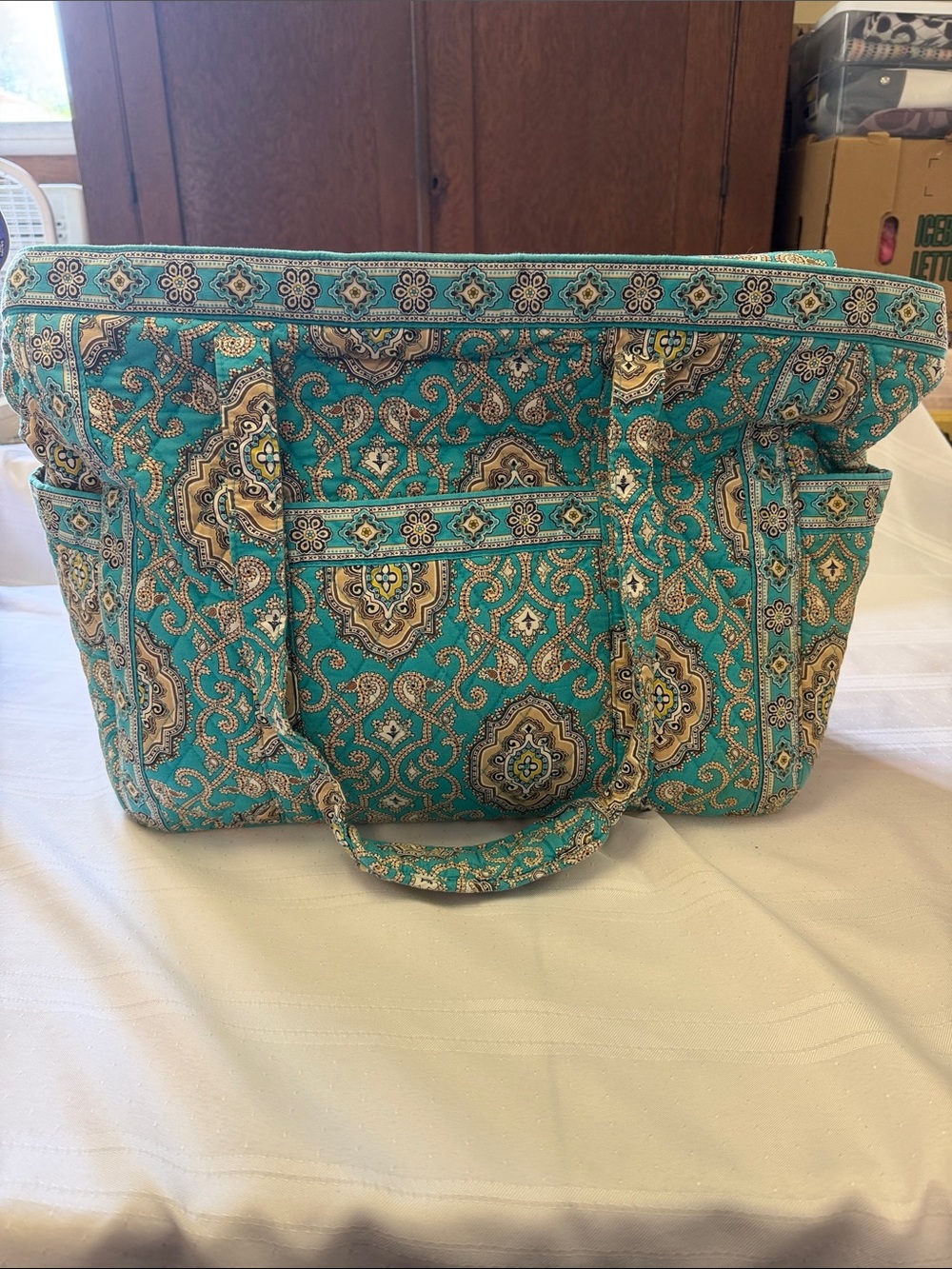 Vera Bradley - PEACOCK RETIRED Quilted Carryall Tote